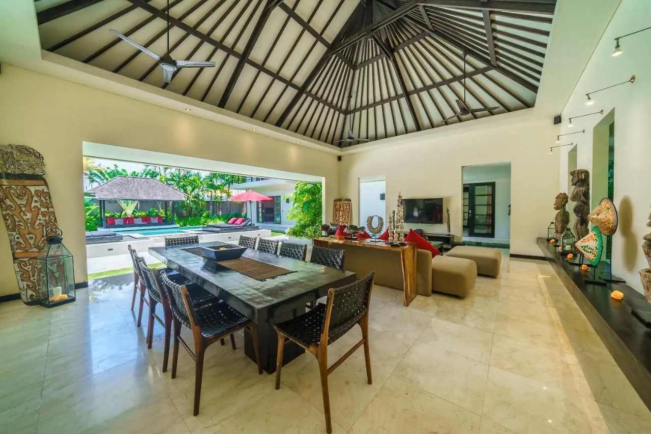 Villa Body - Amazing 4Bdr Villa In Berawa ! Perfect Location ! Canggu  Indonesia
