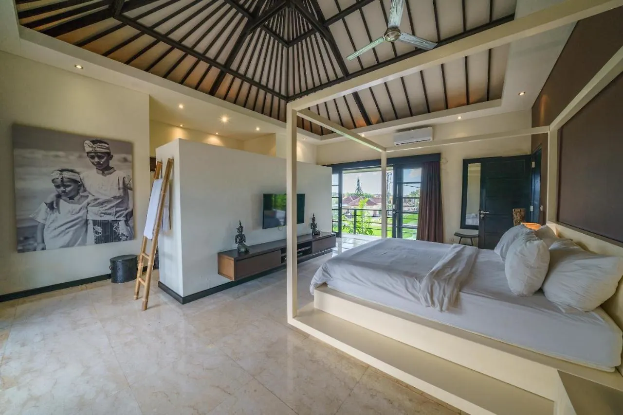 Villa Body - Amazing 4Bdr Villa In Berawa ! Perfect Location ! Canggu  Indonesia