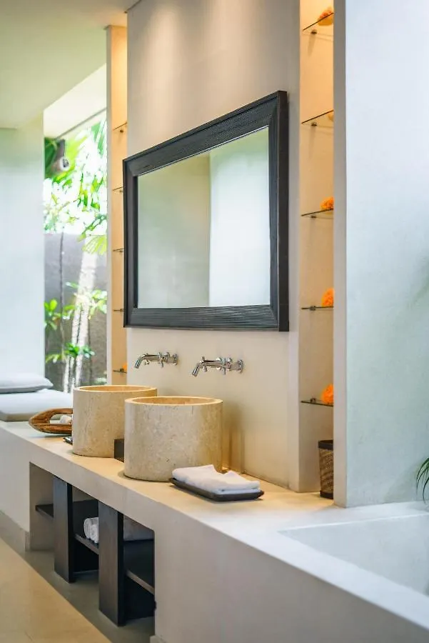 Villa Body - Amazing 4Bdr Villa In Berawa ! Perfect Location ! Canggu  0*, Canggu (Bali) Indonesia